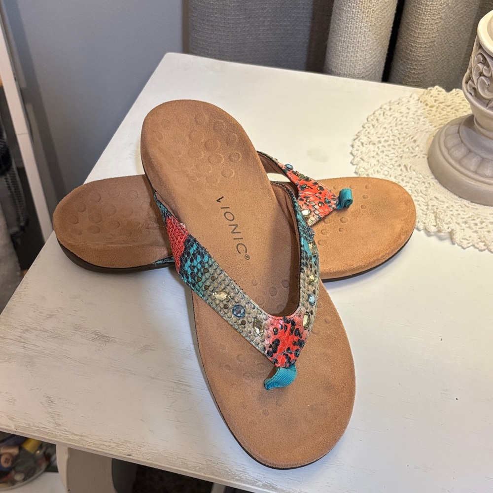 Vionic Women's Colorful Sandals